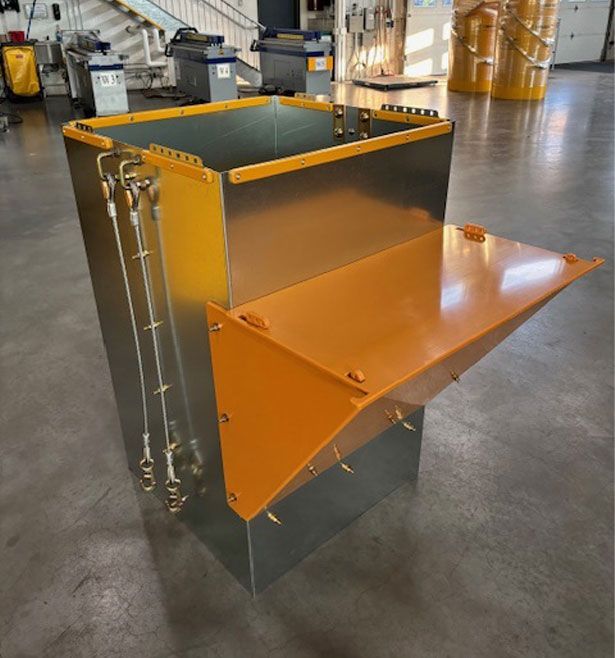 HEAVY-DUTY SQUARE STEEL CHUTE (30” x 30”) HEAVY-DUTY SQUARE STEEL CHUTE (30” x 30”)